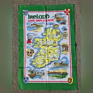Vintage Souvenir Ireland‎ Gods Own Country Map Tapestry Cotton Towel  20” X 30”
